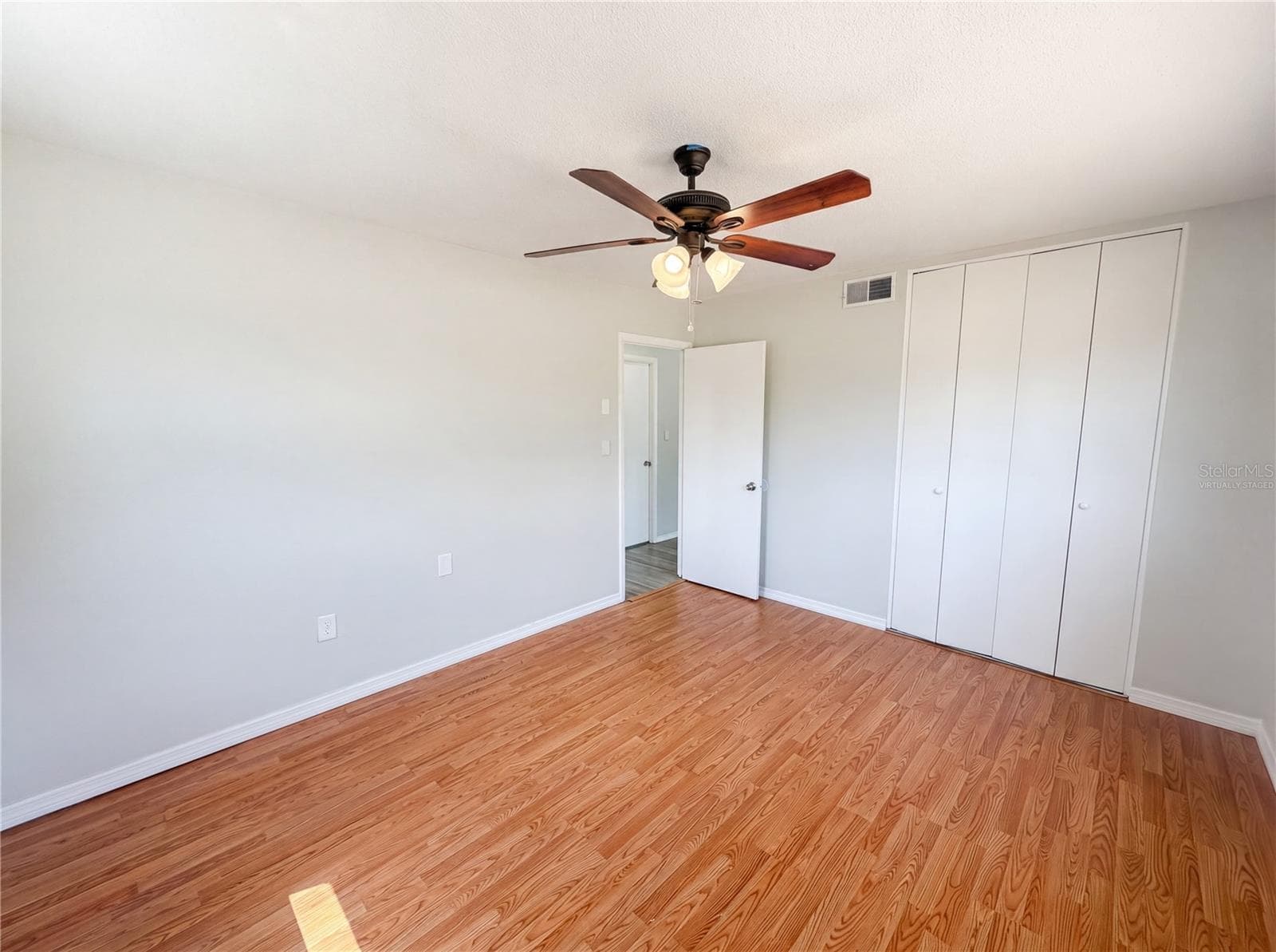 7328 Tangelo Ave photo 4
