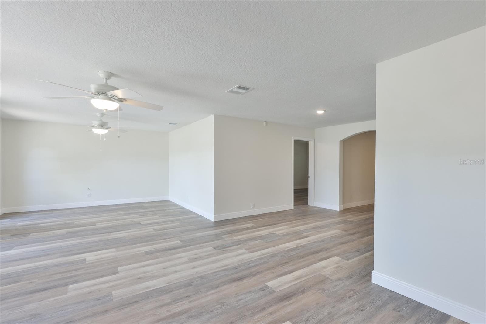 8410 Lava Pl photo 5