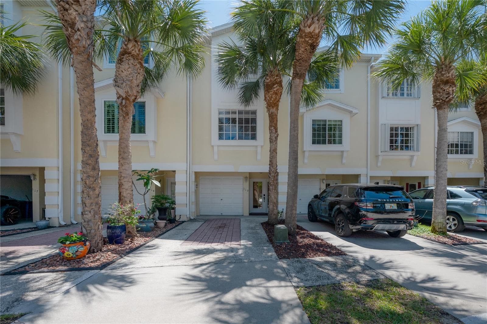119 Brent Cir photo 2