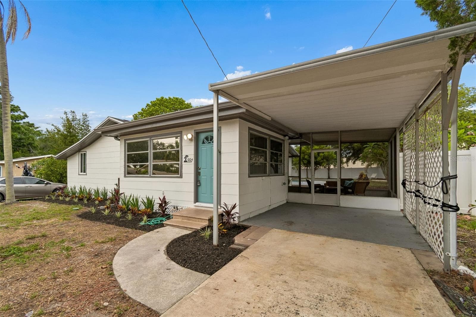 1004 Washington Ave photo 3