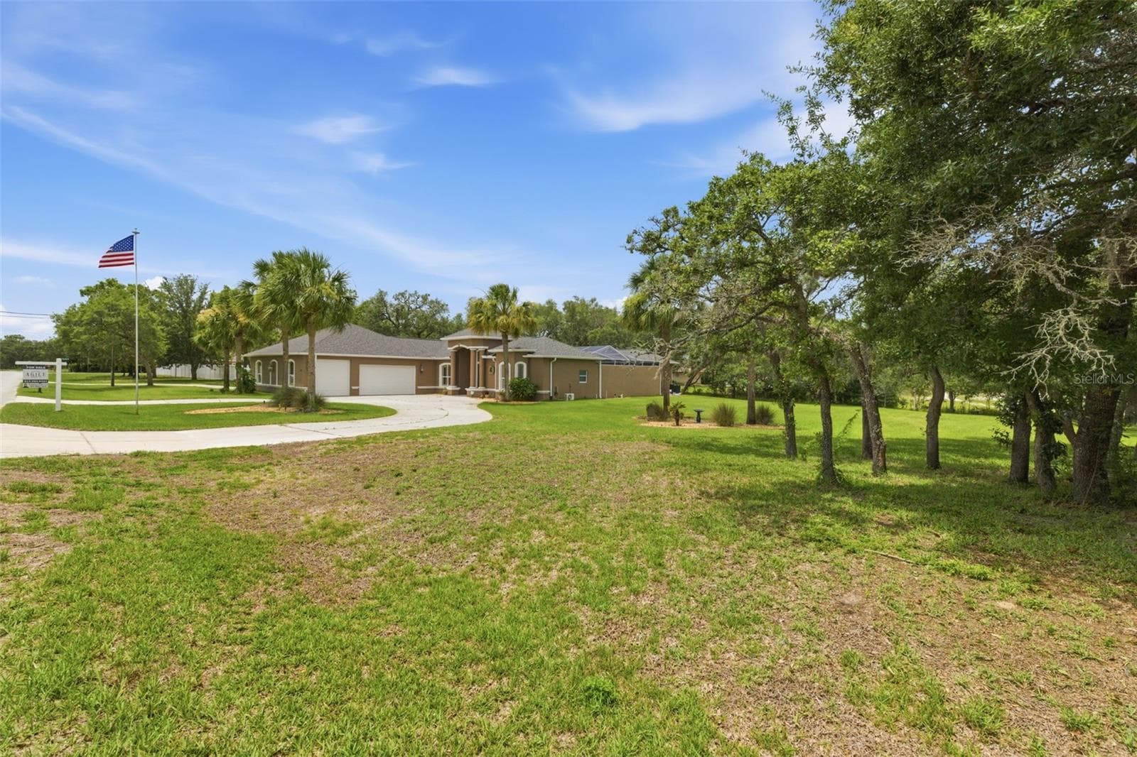 11145 Mountain Mockingbird Rd photo 2