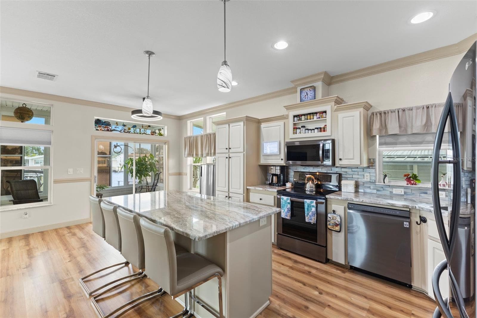 7174 Mount Arlington Dr NE #419 photo 5