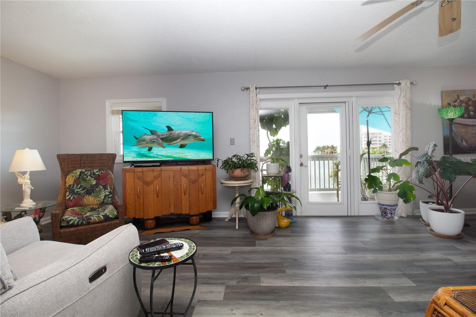 5282 Beach Dr SE #APT D photo 4