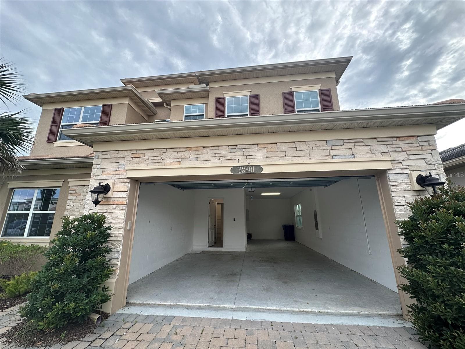 32801 Tree Of Life Ave photo 5