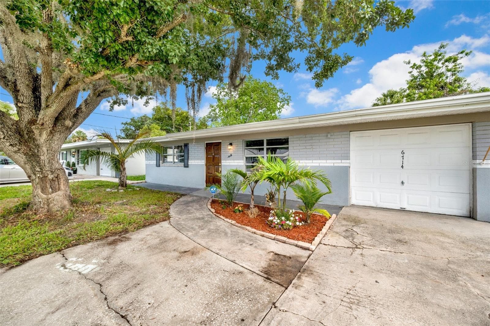 6714 Sandra Dr photo 5