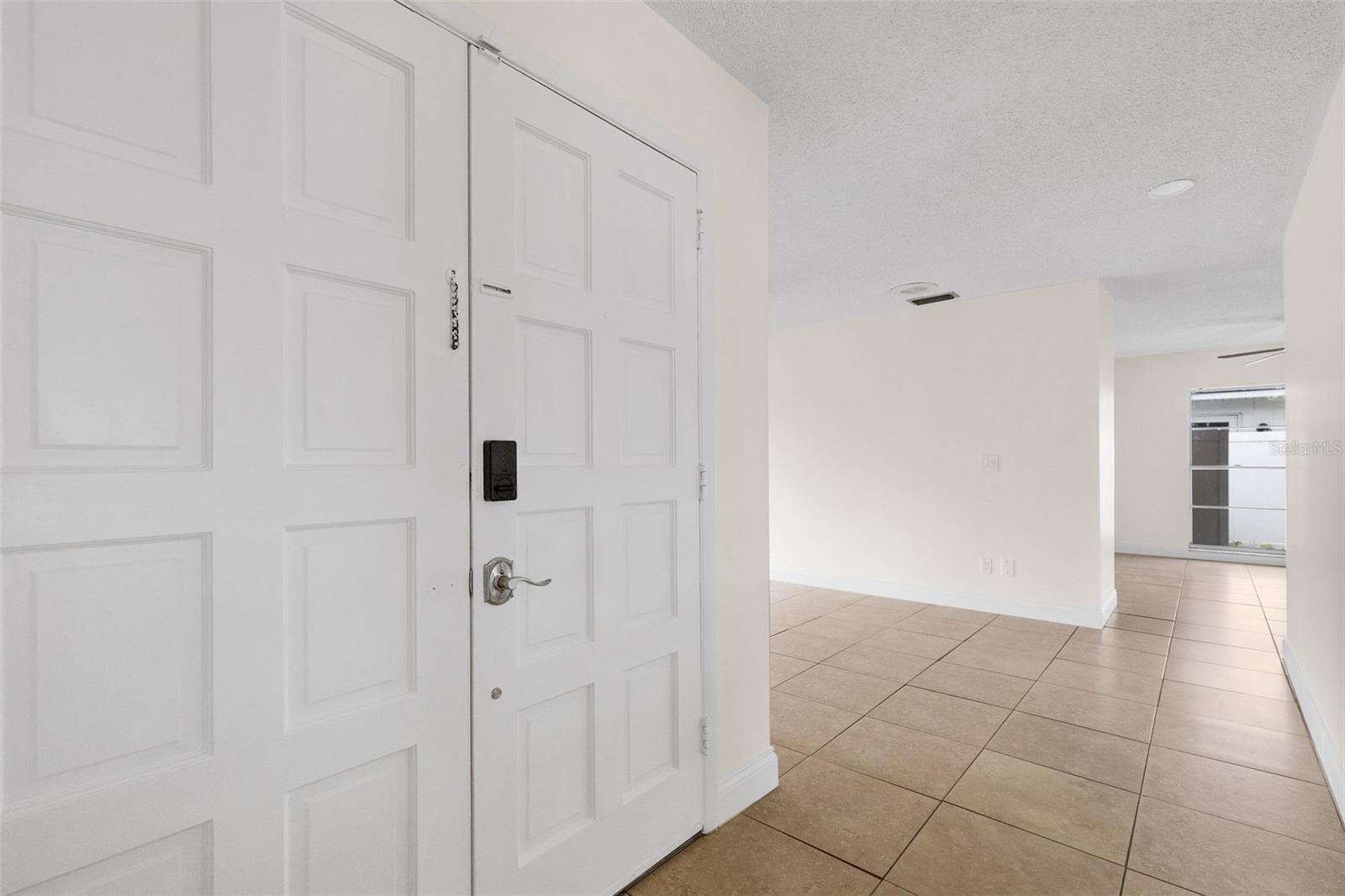 7516 Armand Cir photo 5