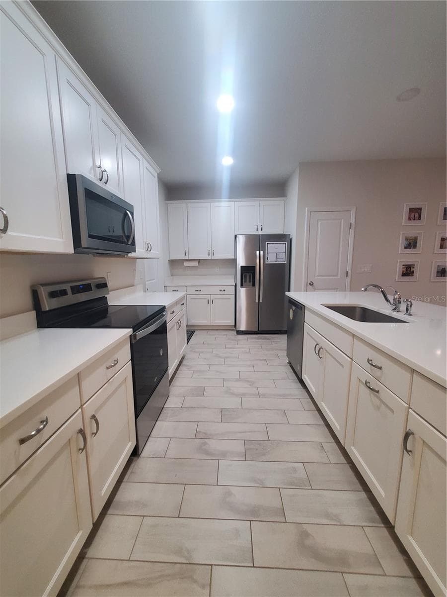 10960 Brightleaf CT photo 4