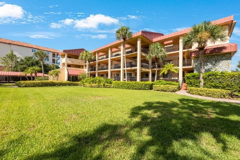 1060 Pinellas Bayway S #103 photo 2