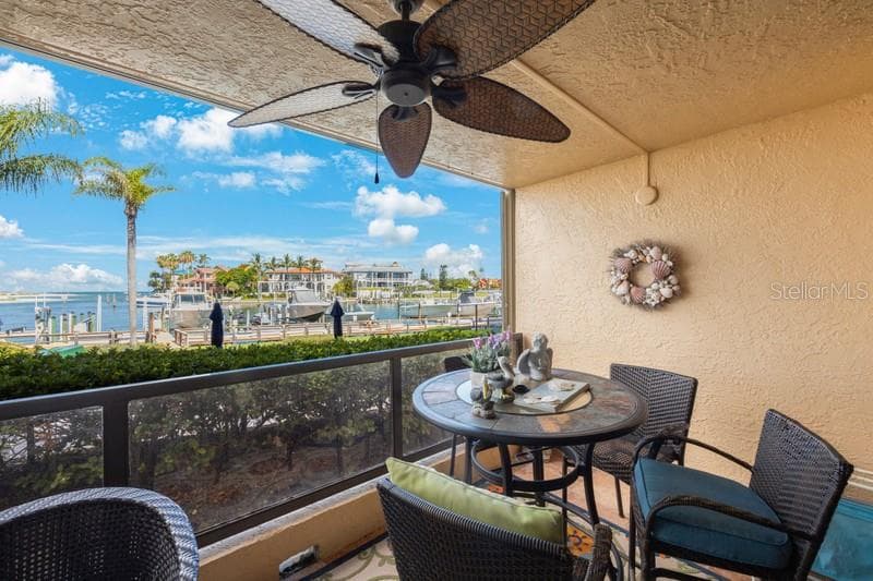 1060 Pinellas Bayway S #103 photo 3