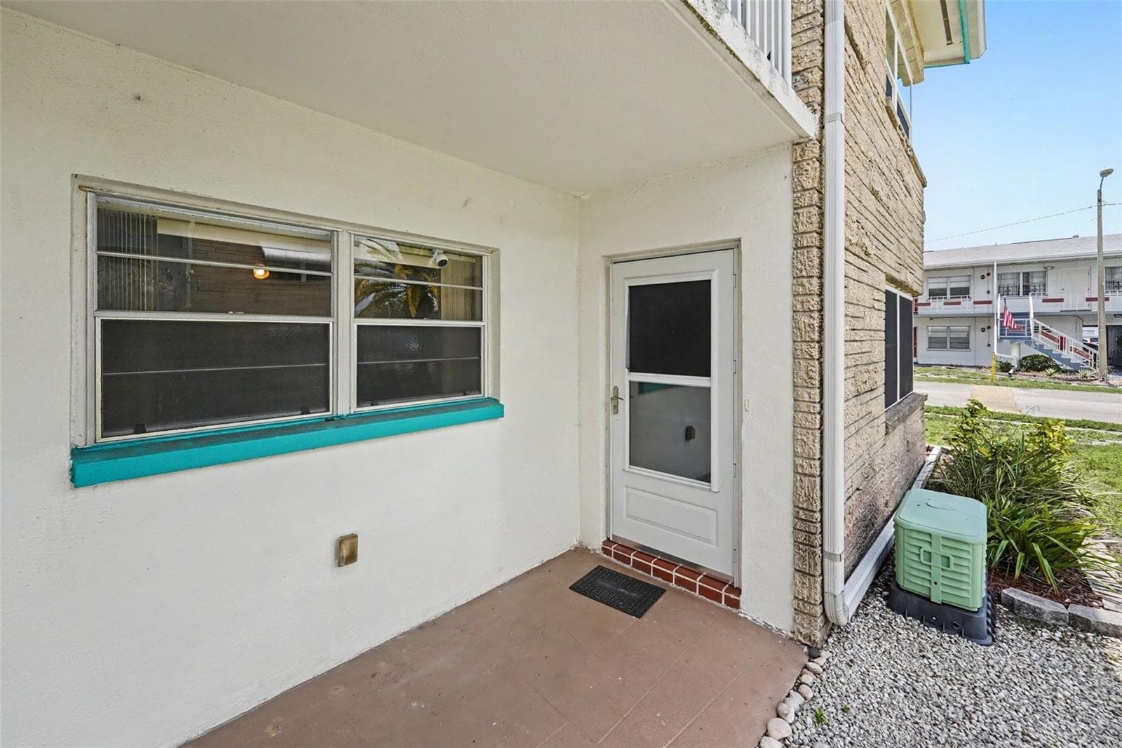5855 18th St N #1 photo 2