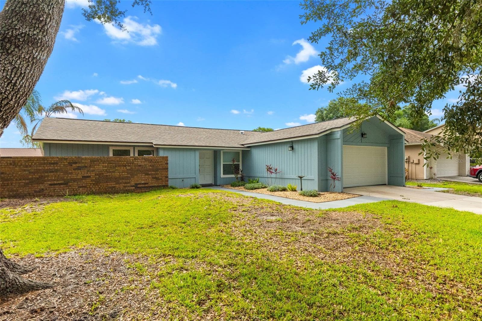 15917 Country Farm Pl photo 4