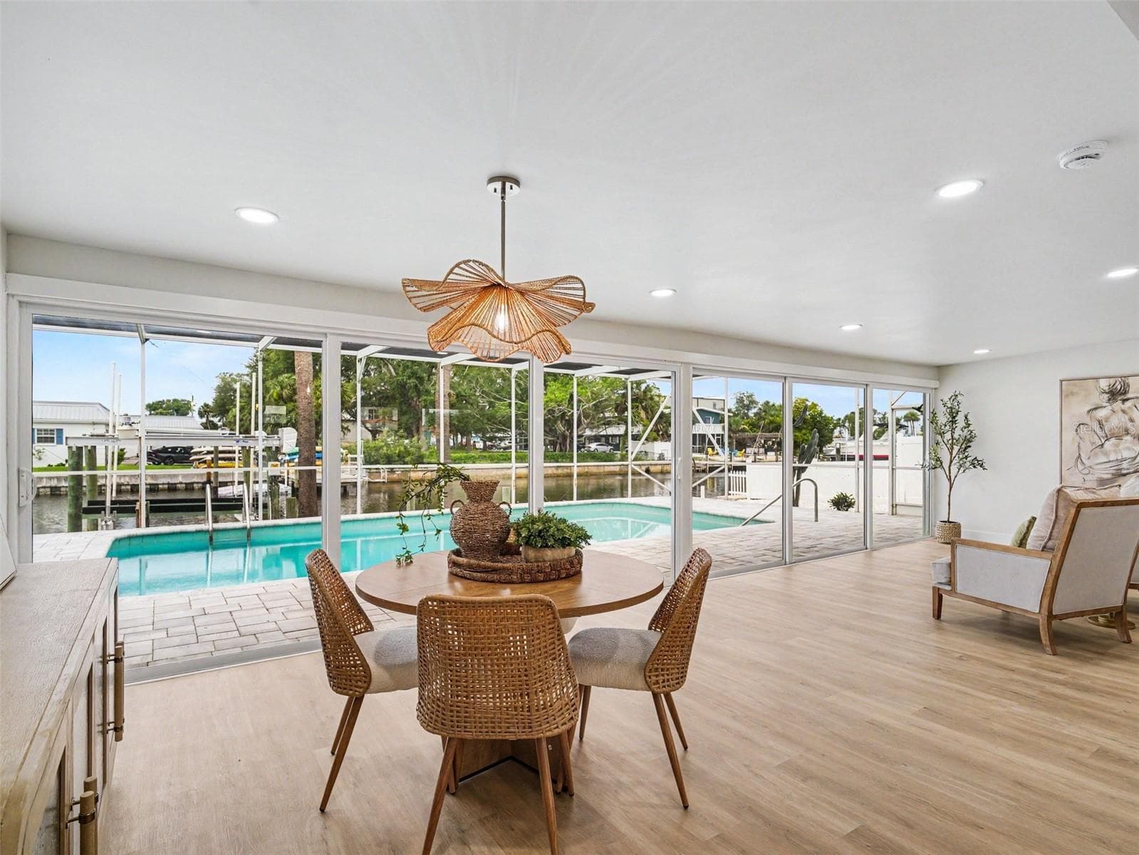 9911 Royal Palm Dr photo 5