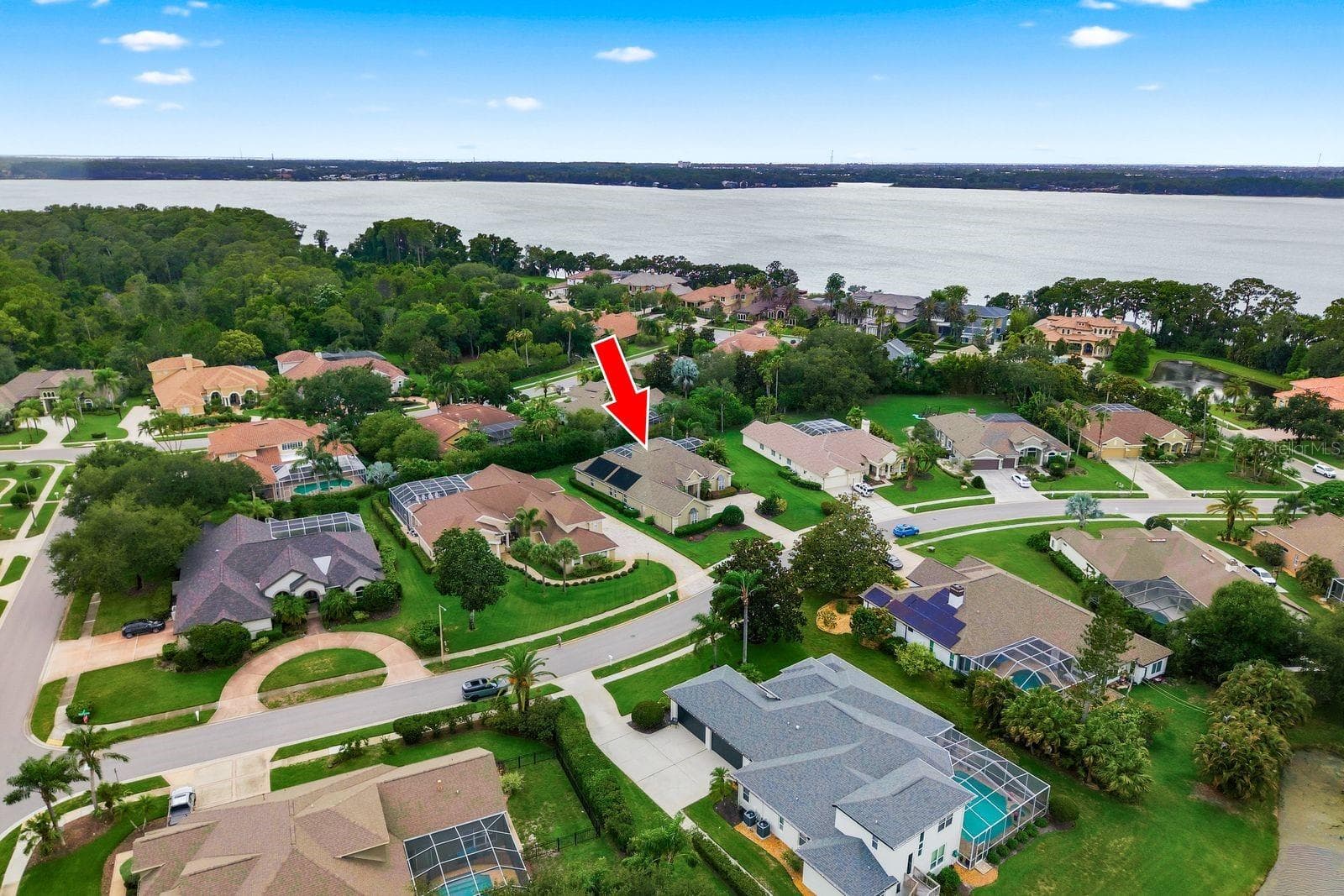 5442 Millbrook Way photo 2