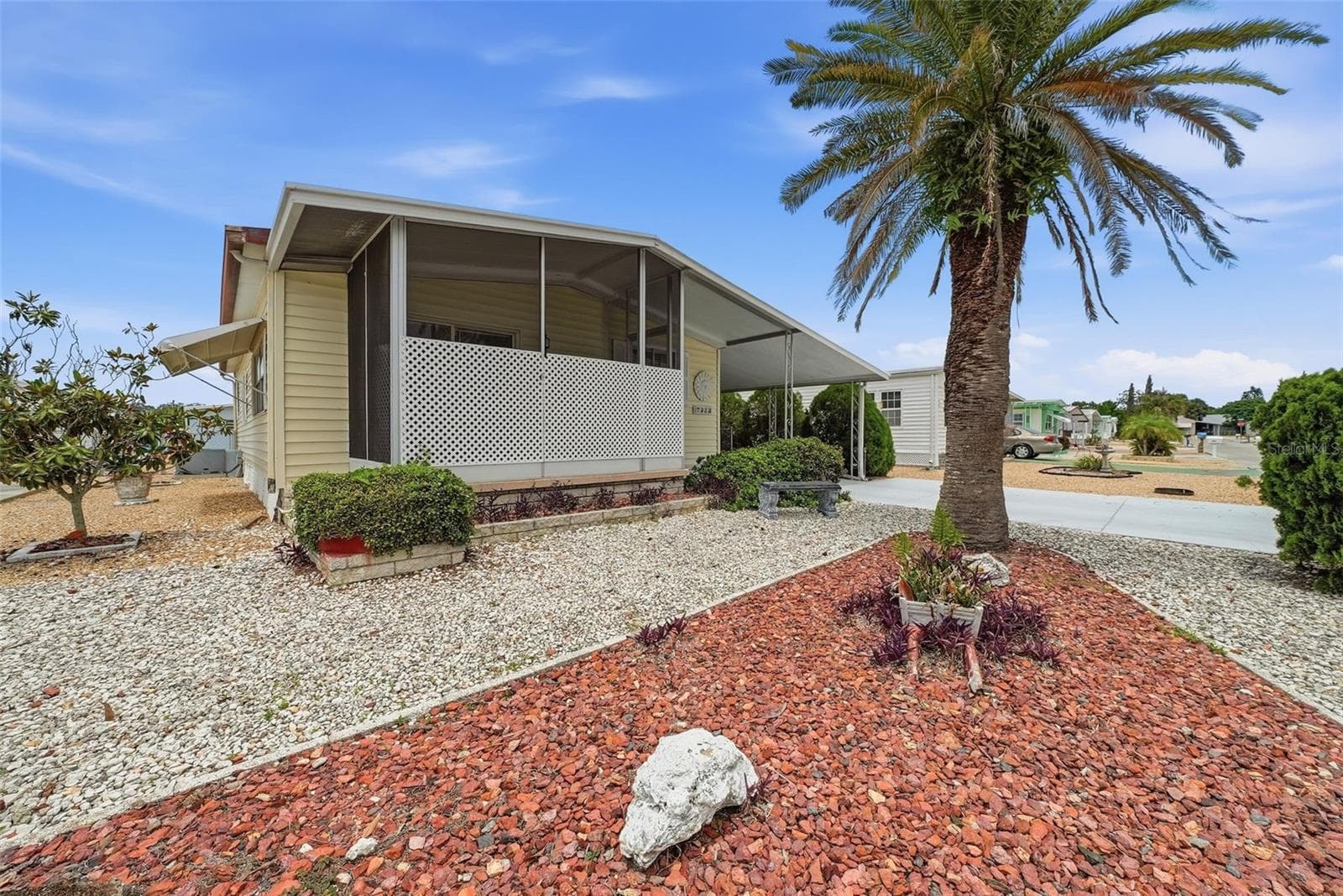 7323 Grand Pine Dr photo 3
