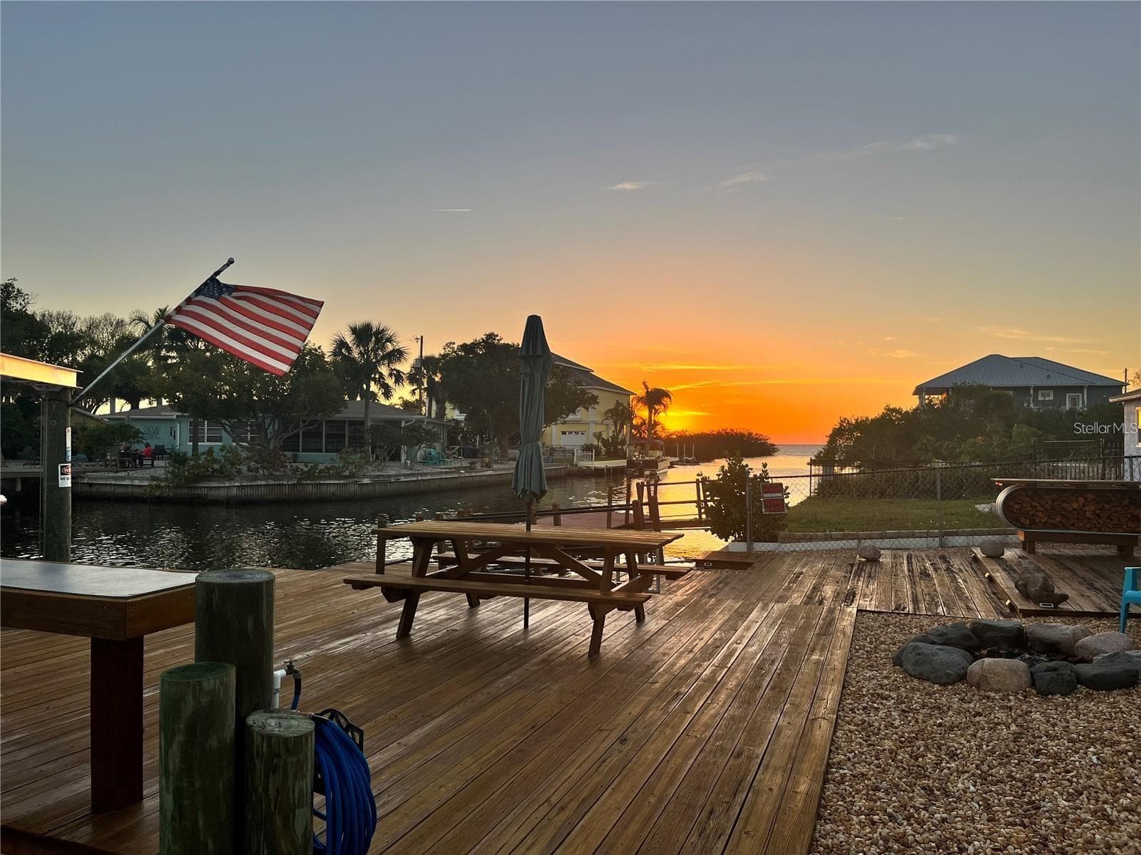 6420 Boatyard Dr photo 2