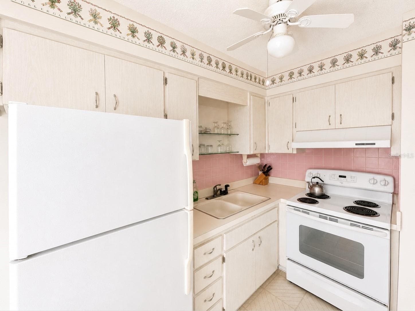 250 Rosery Rd NW #328 photo 5