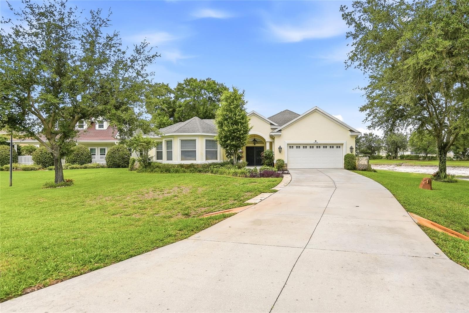 19930 Dolores Ann CT photo 4