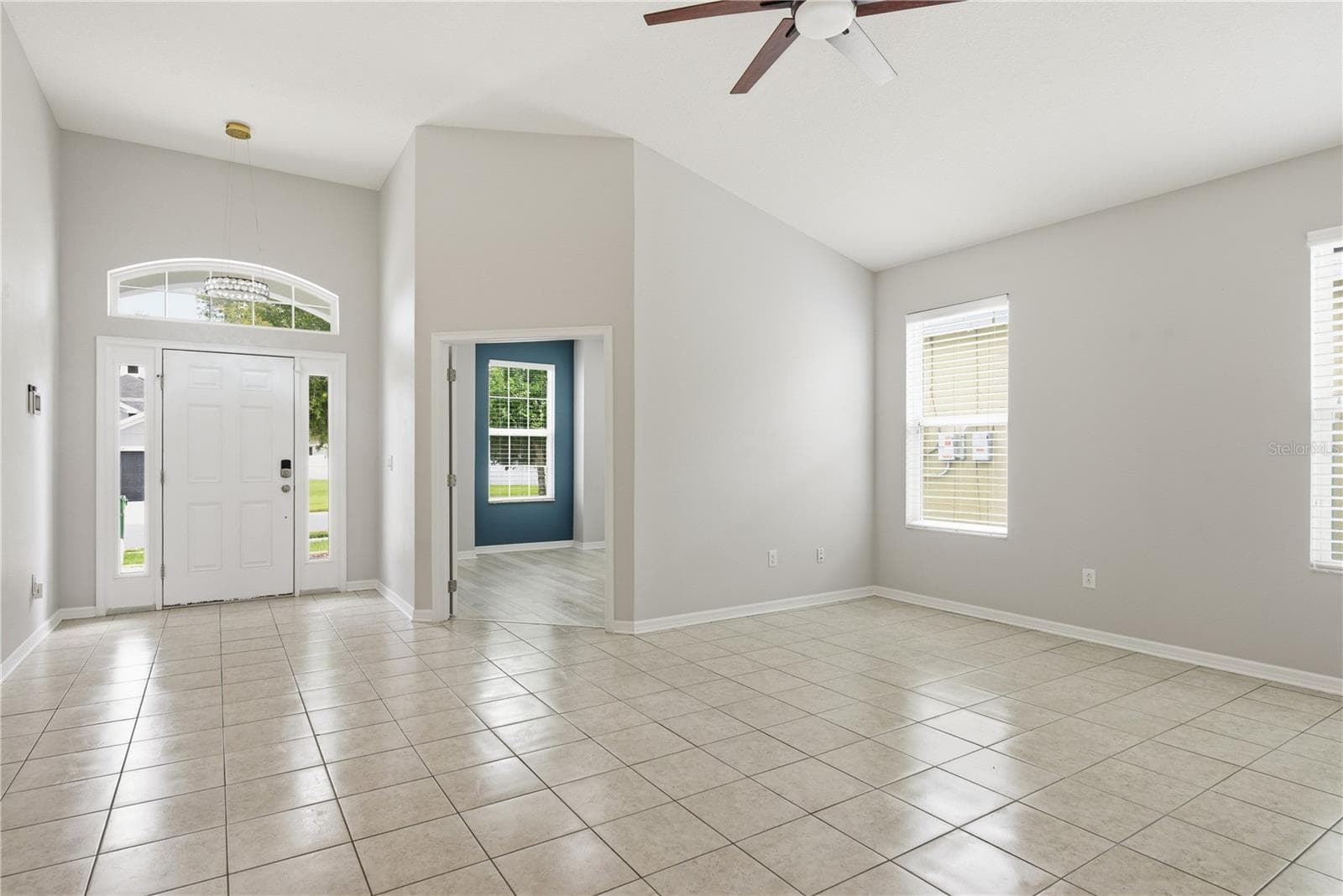 6410 Falling Oak Trl photo 4