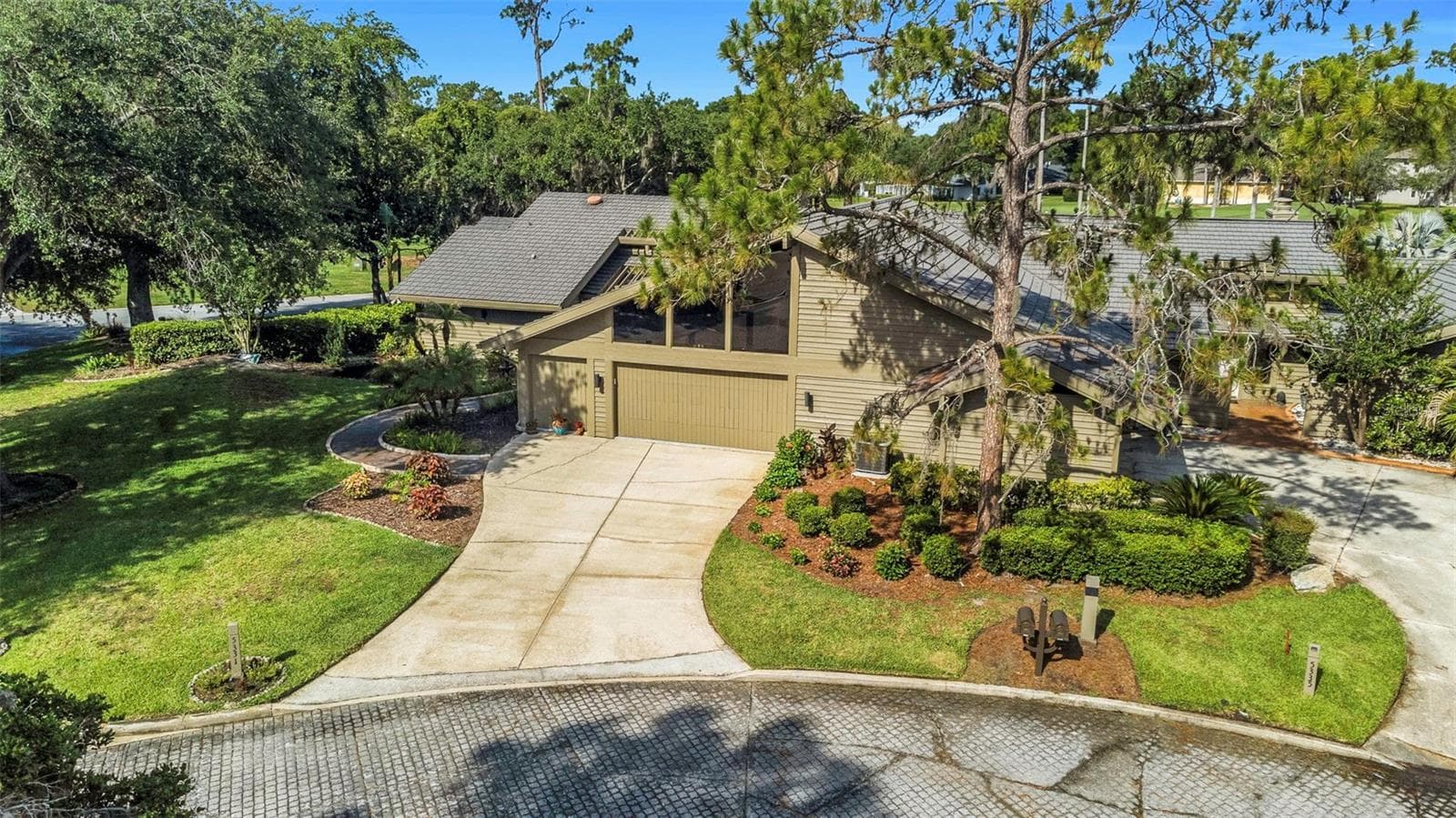 5331 Sand Crane CT photo 2