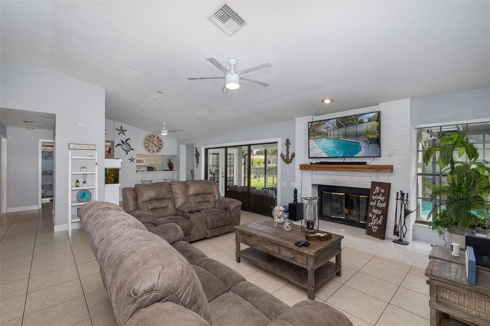 13316 Brigham Ln photo 4
