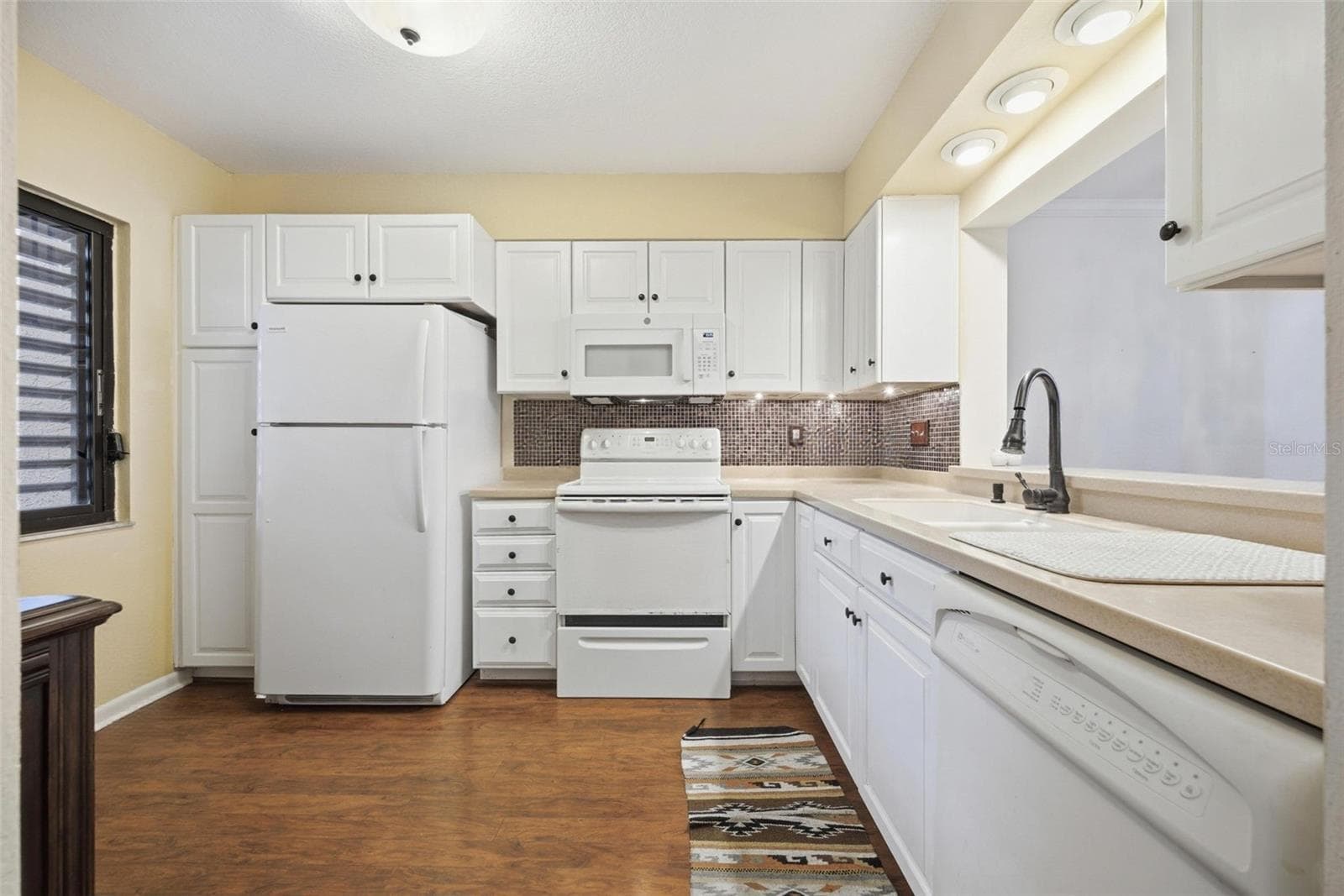 1802 Mariner Dr E #25 photo 5