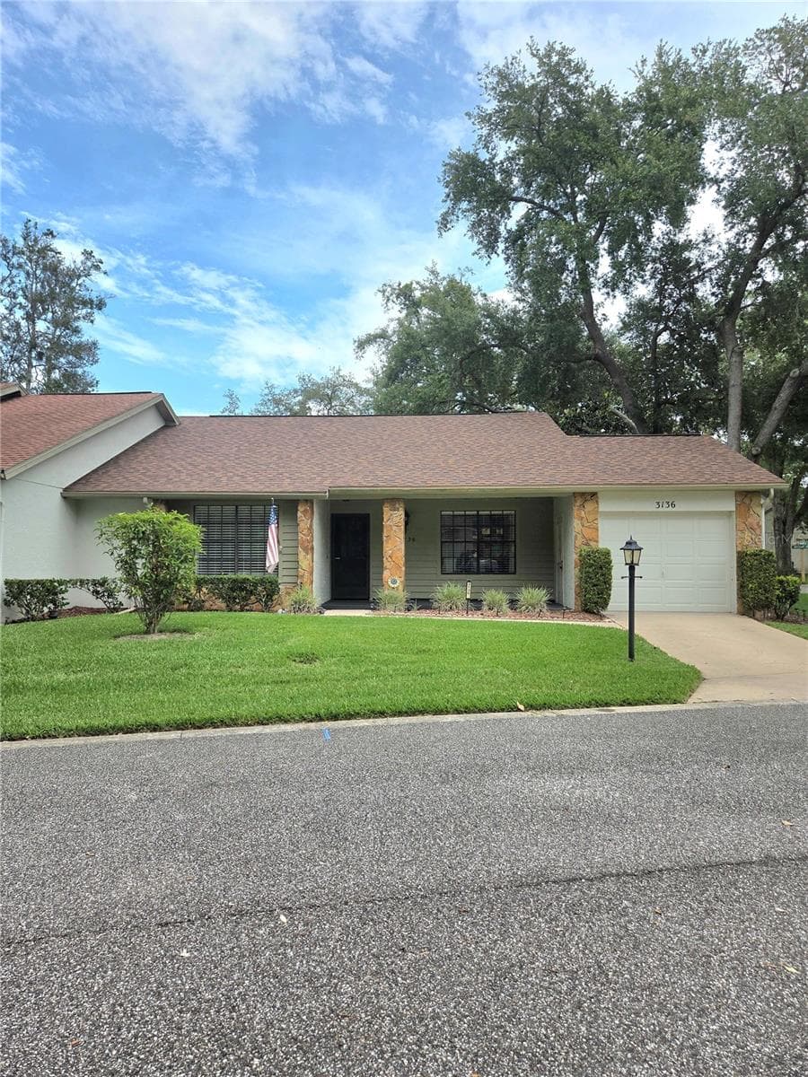 3136 Cloister CT photo 4
