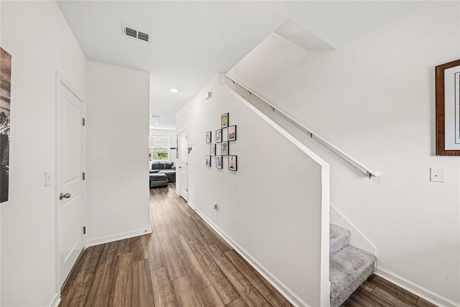 6272 Bucket CT photo 5