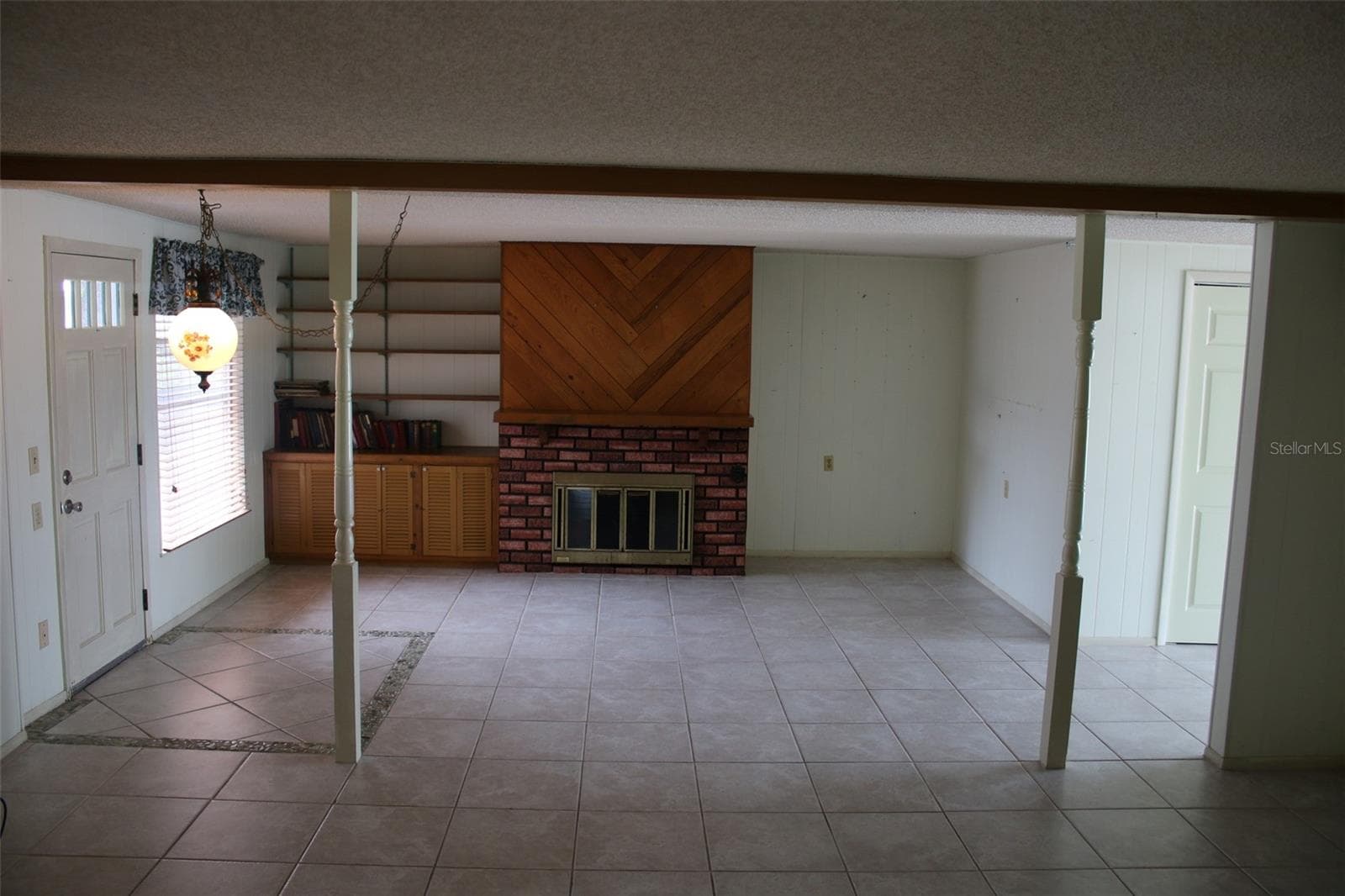407 N Pompano Ave photo 5