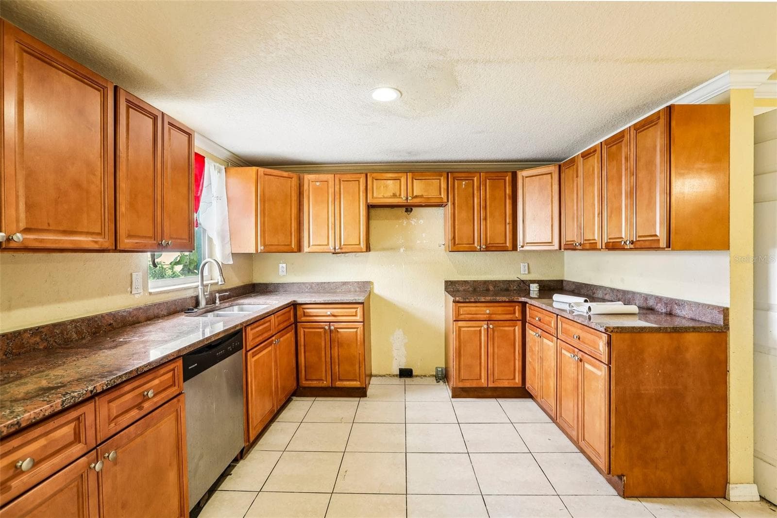 4128 Baden Dr photo 2