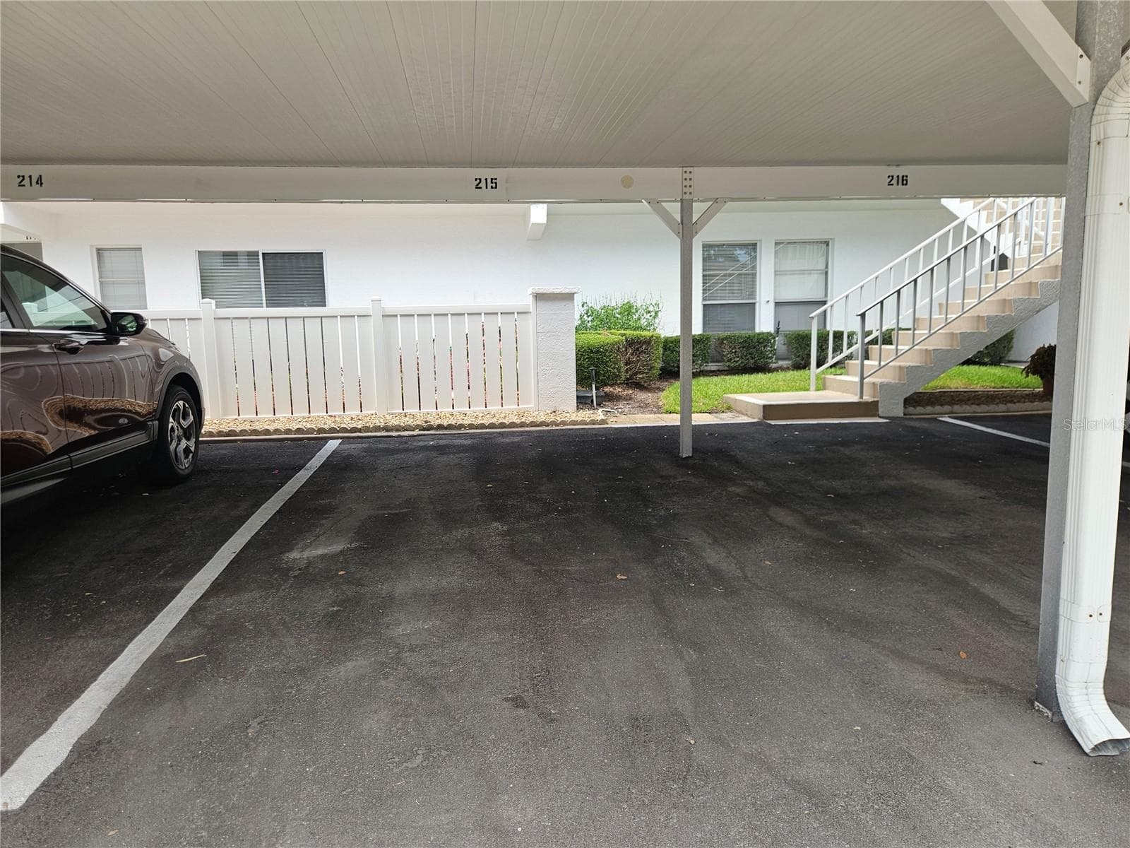 1655 S Highland Ave #B215 photo 3