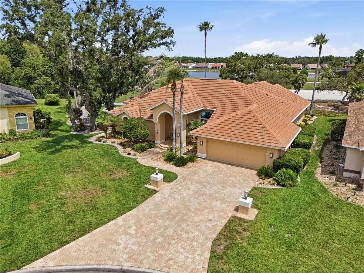9161 Southern Comfort CT photo 2