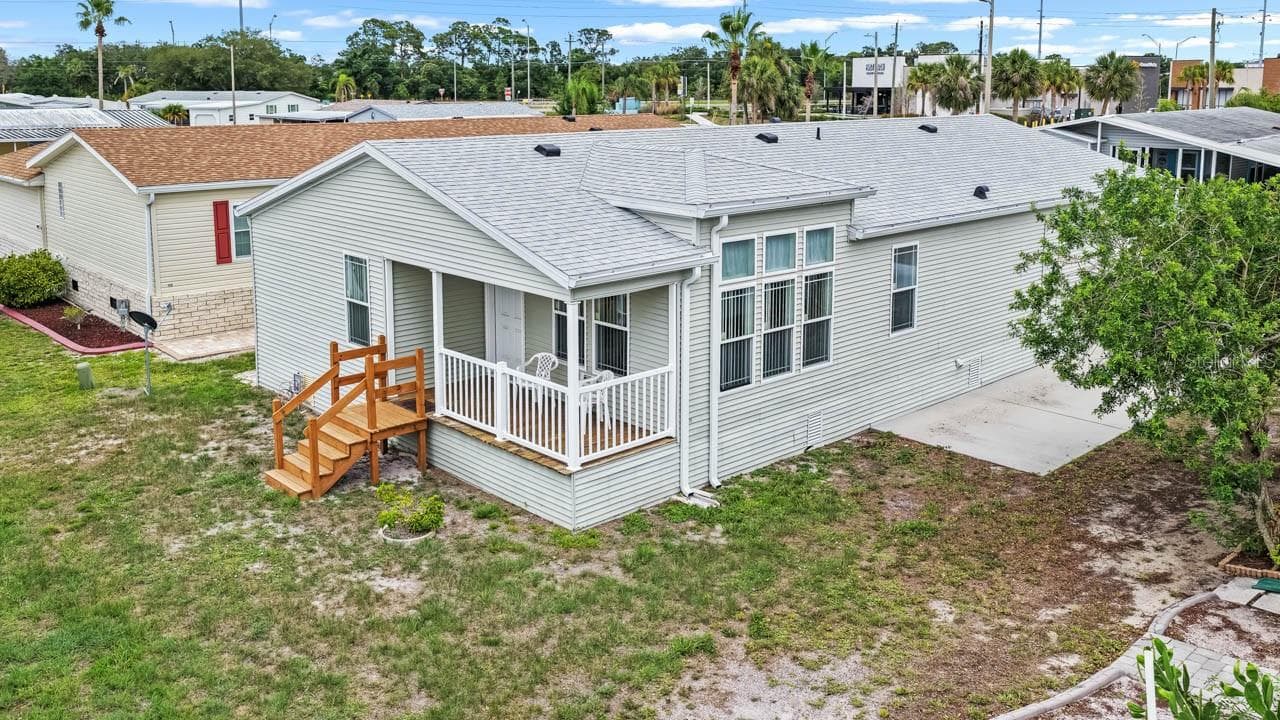 209 S Port Royal Ln photo 2