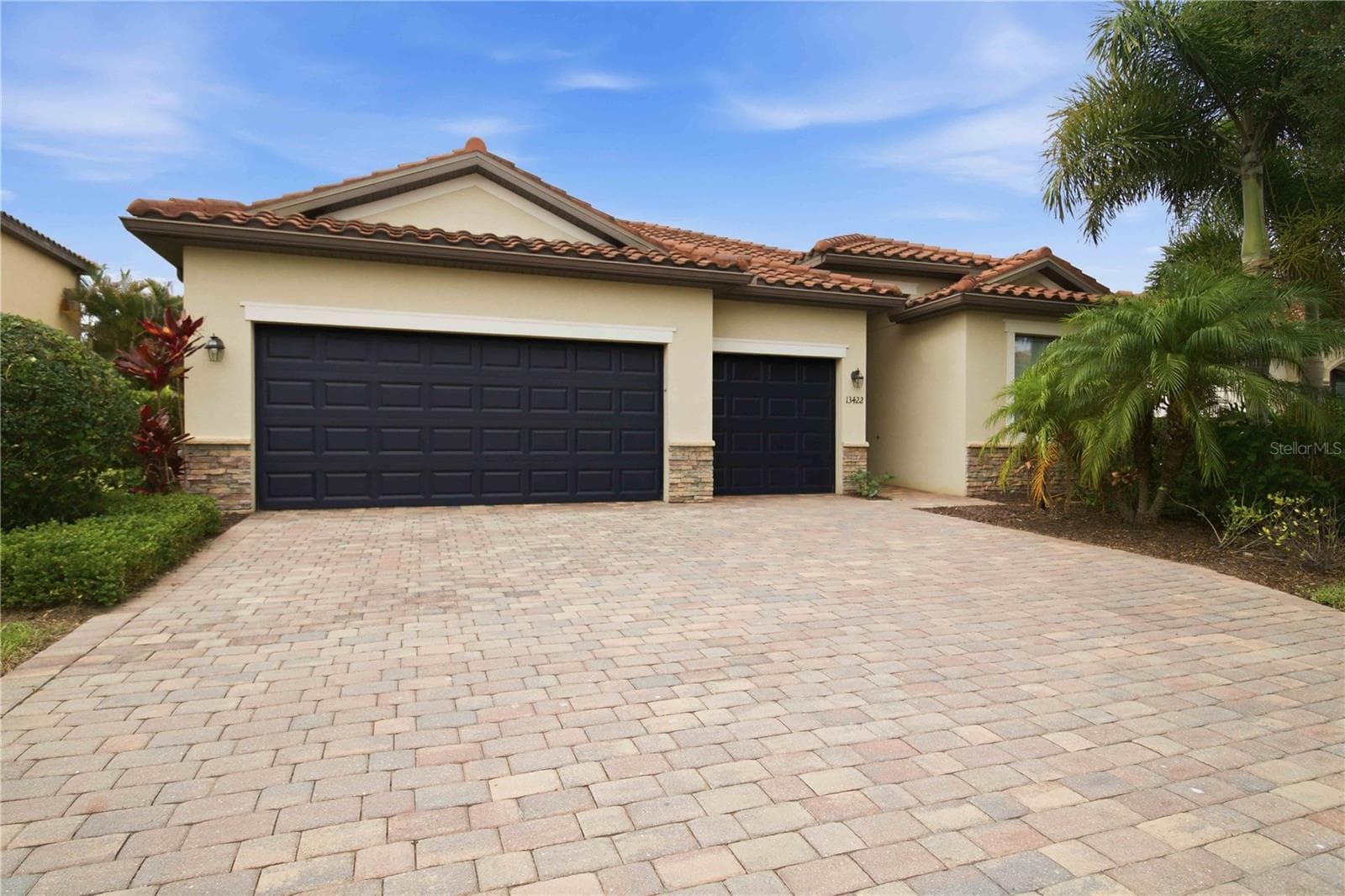 13422 Saw Palm Creek Trl photo 4