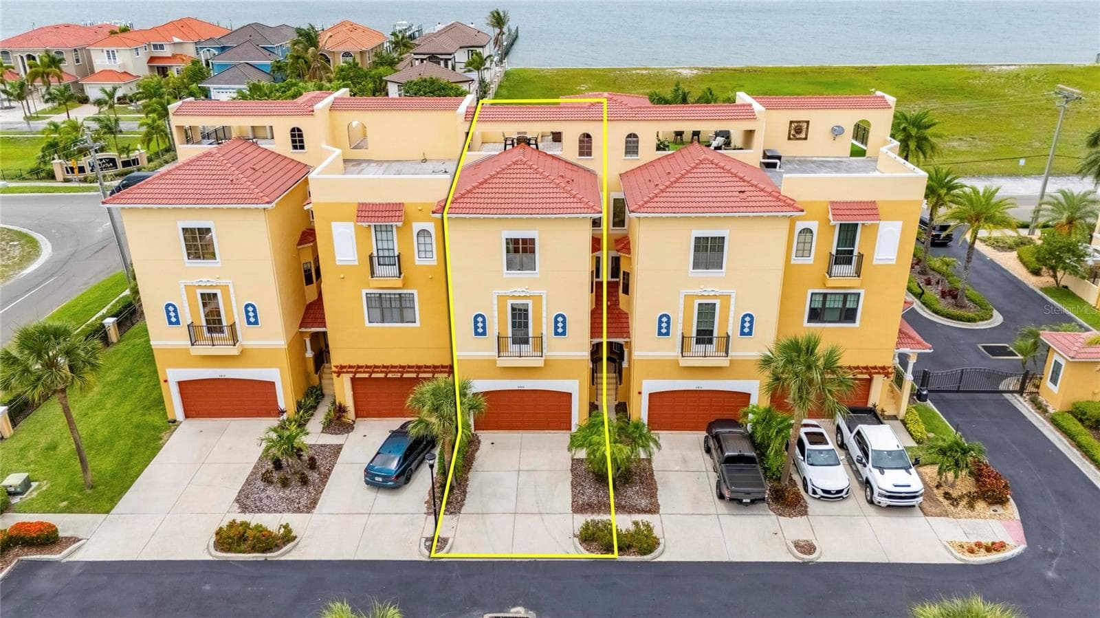6408 Mayra Shores Ln photo 4