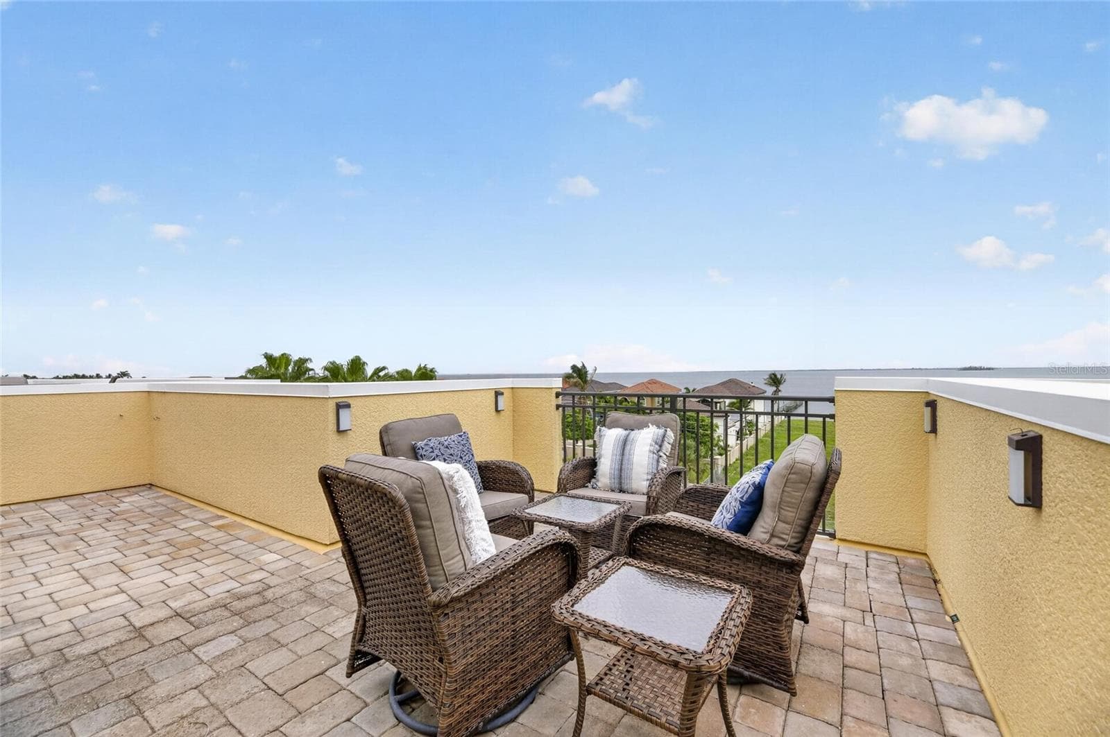 6408 Mayra Shores Ln photo 5