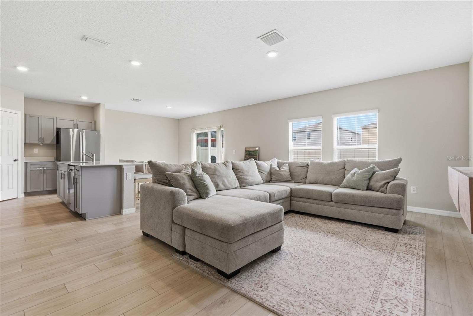 12950 Pasture Woods Pl photo 3