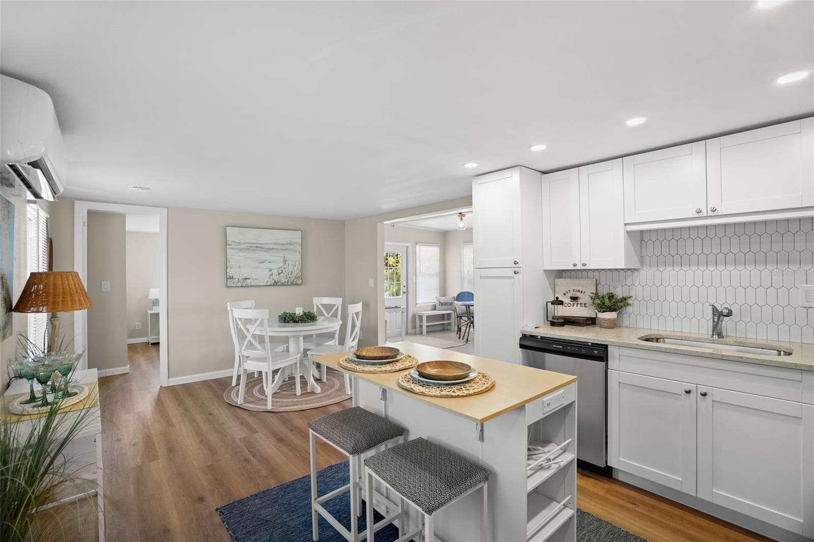 7244 Mount Fairfield Rd NE #530 photo 3
