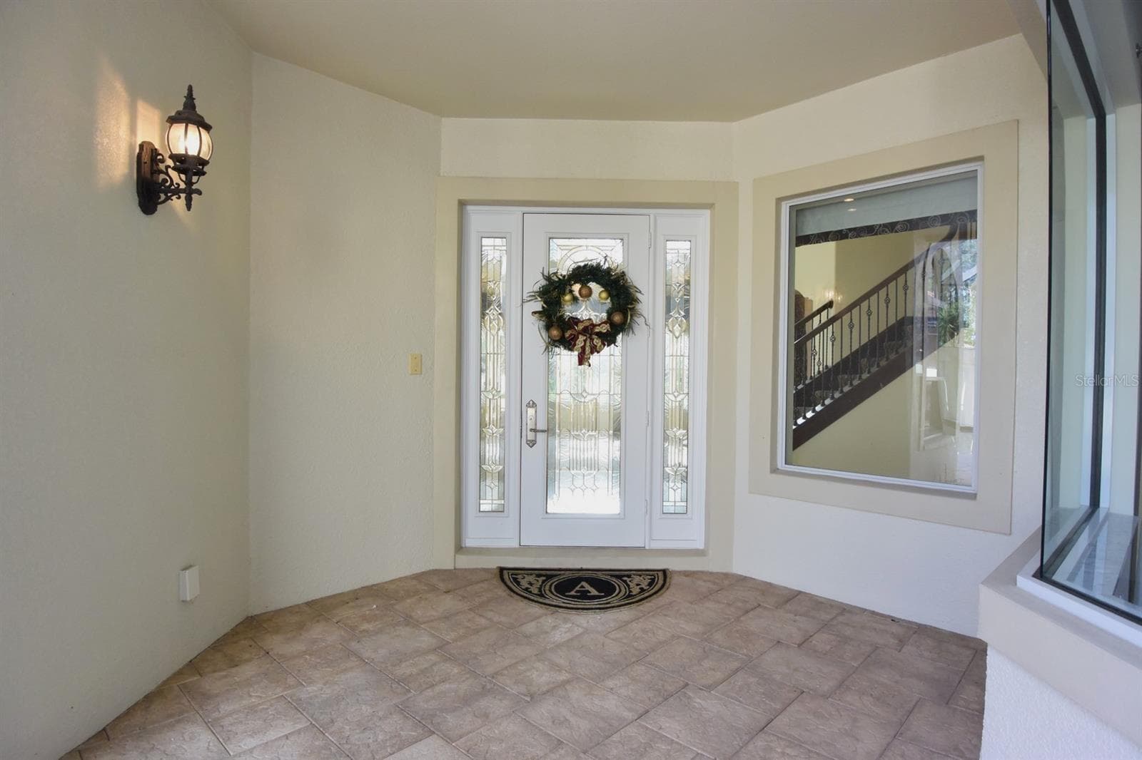 285 Woodstream Way photo 3