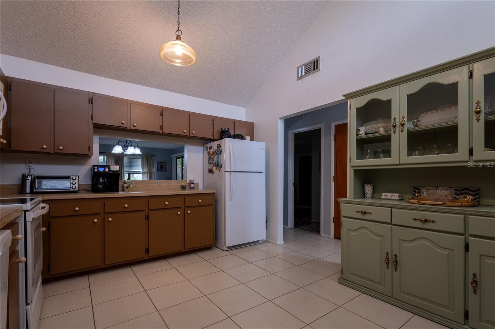 7913 Pineglen CT #34 photo 3