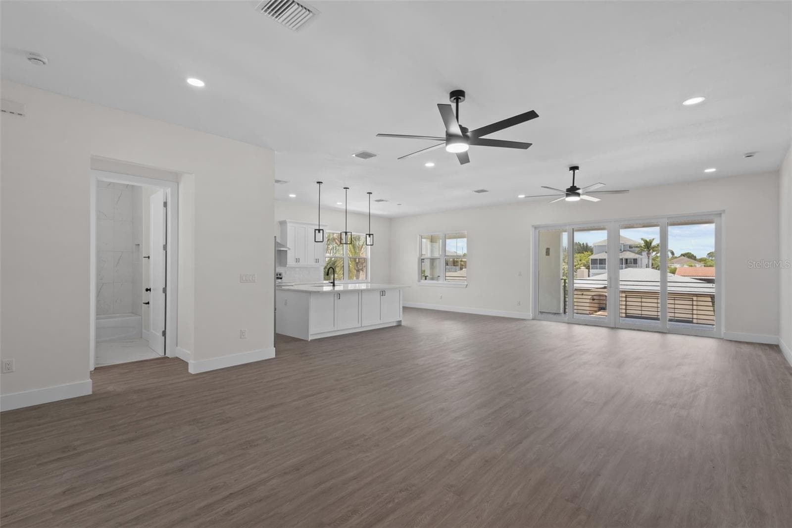 7414 Mako Dr photo 5