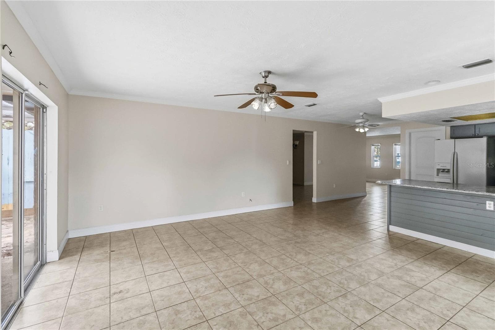 16329 Caribbean CT photo 4