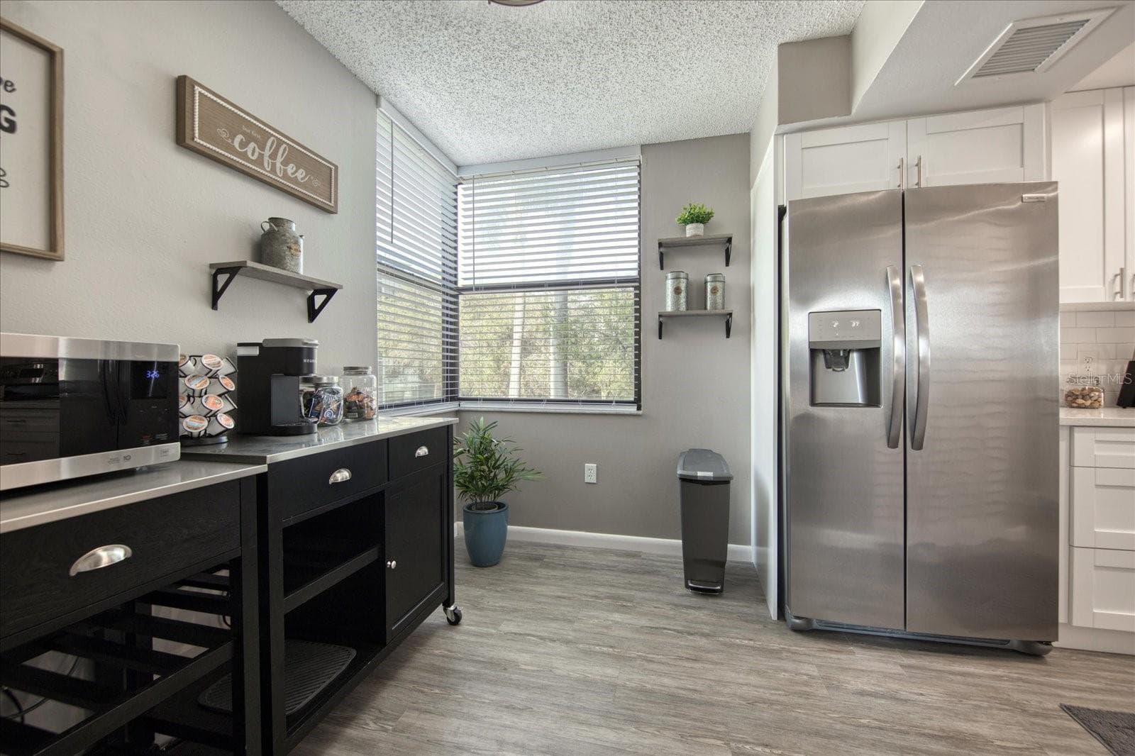 1324 Pasadena Ave S #201 photo 5