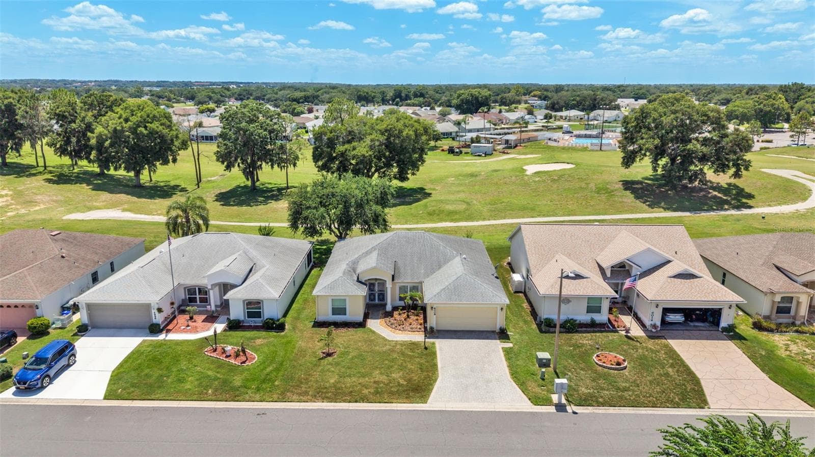 6008 Swallow Dr photo 5