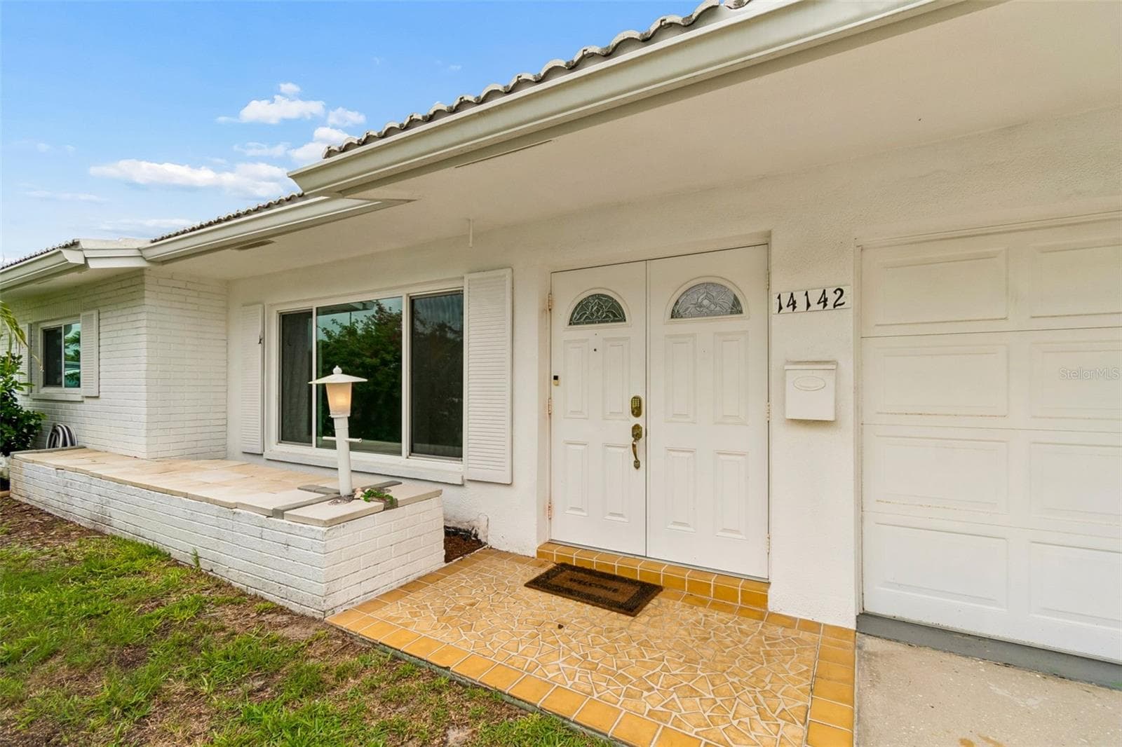 14142 90th Ave photo 2