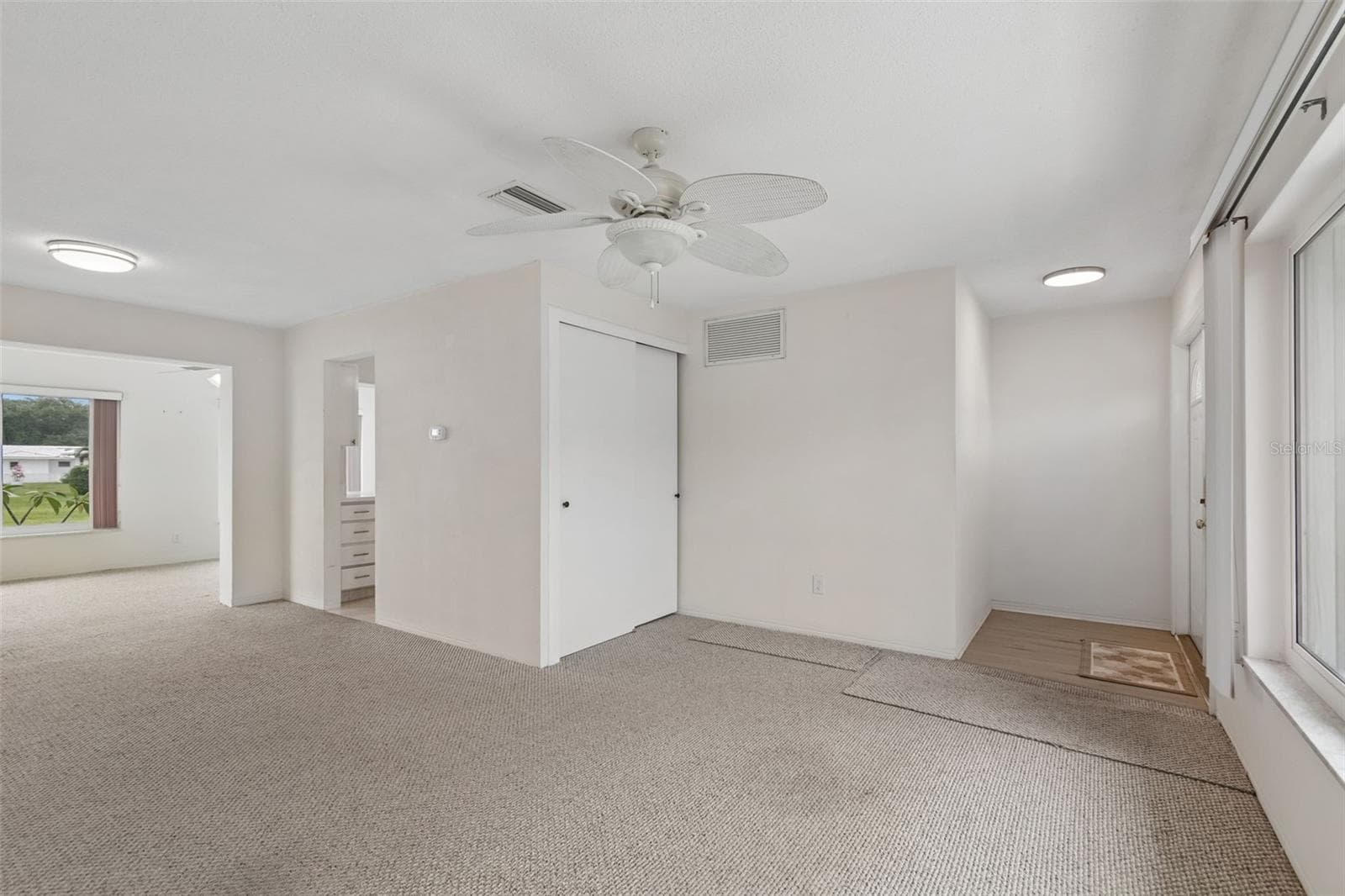 14142 90th Ave photo 5