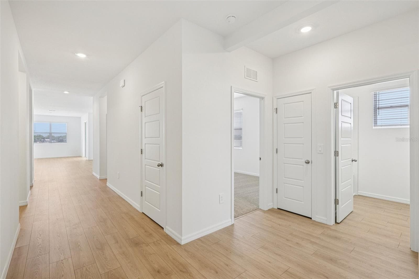 4665 Barberry Ave photo 4