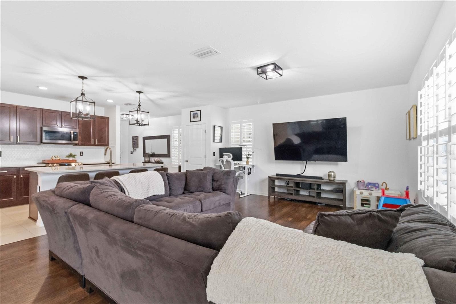 10230 Geese Trail Cir photo 5