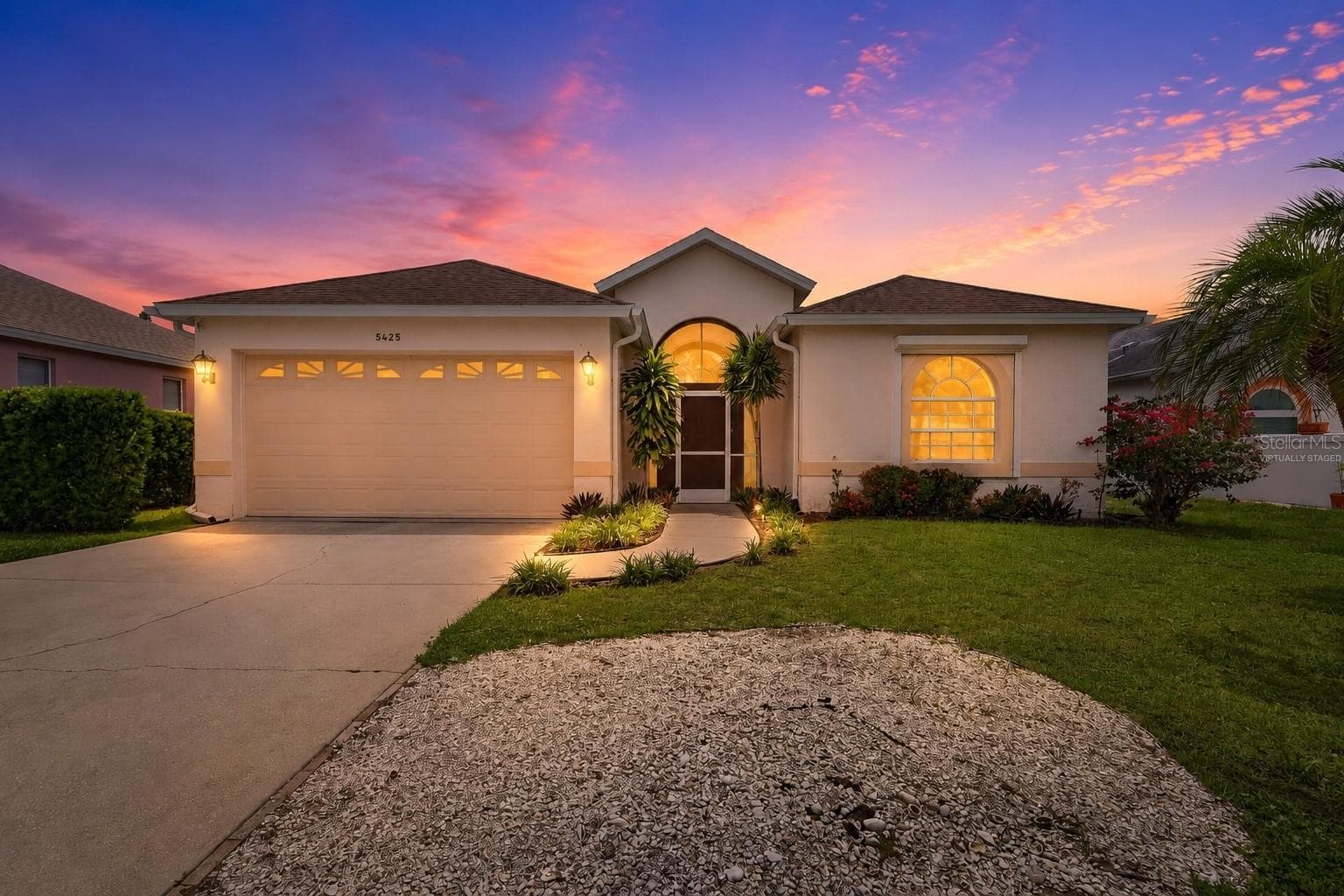5425 Matthew CT photo 5