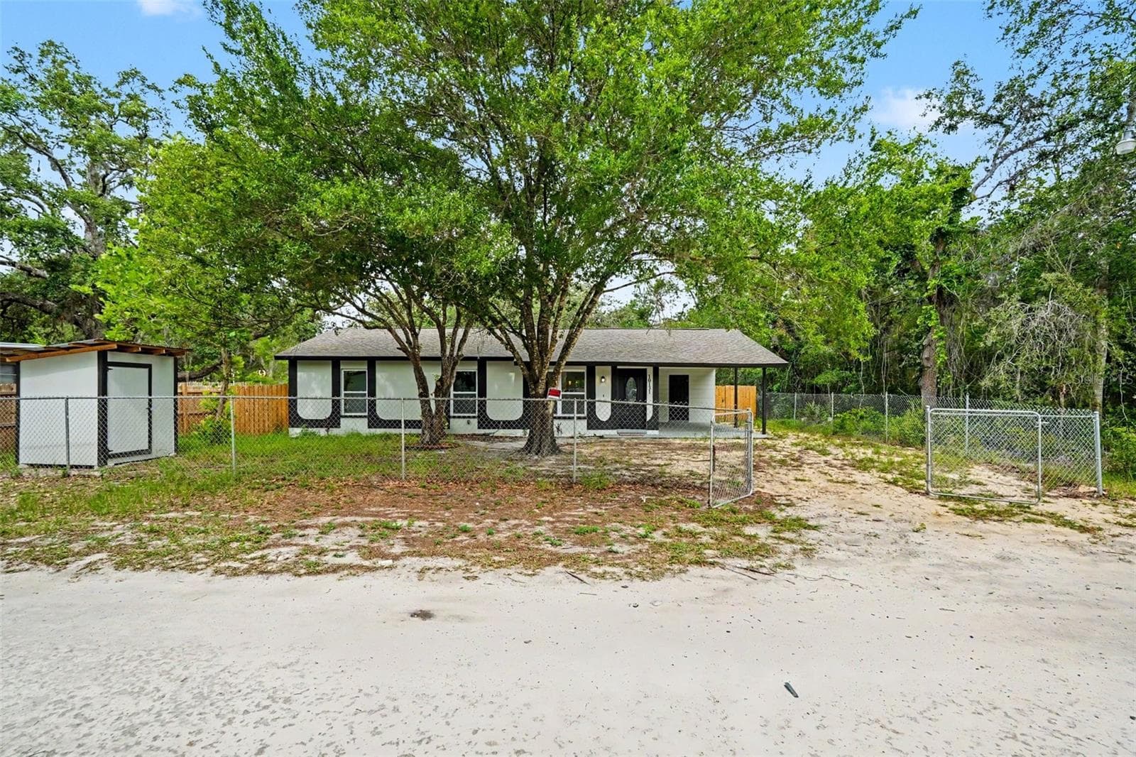 10131 Field St photo 3