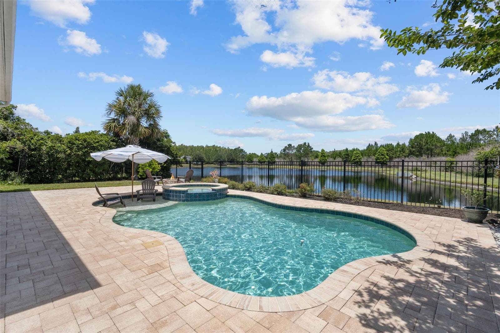 2903 Long Bow Way photo 4